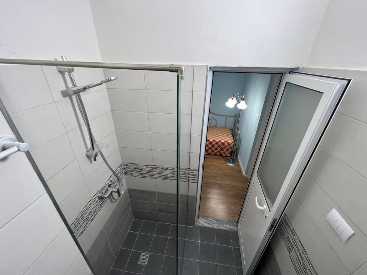 City Centre Rooms 4R ชโคเดอร์ ภายนอก รูปภาพ
