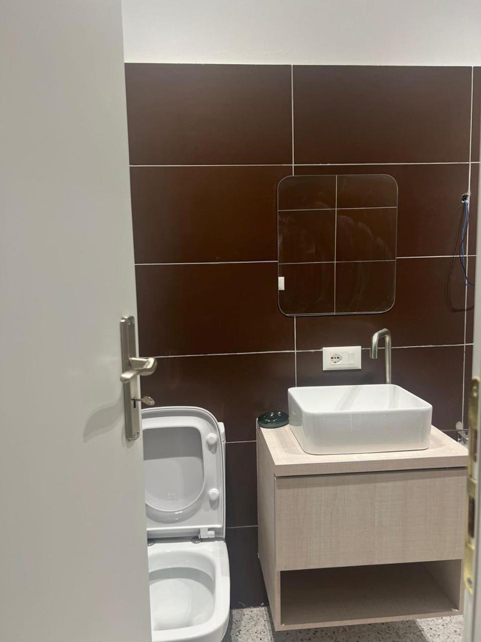 City Centre Rooms 4R ชโคเดอร์ ภายนอก รูปภาพ
